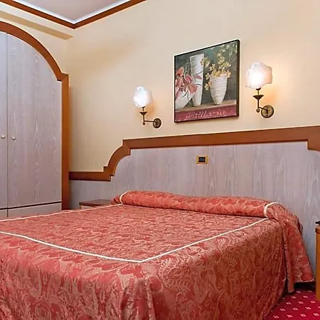 Hotel Promenade 4*
