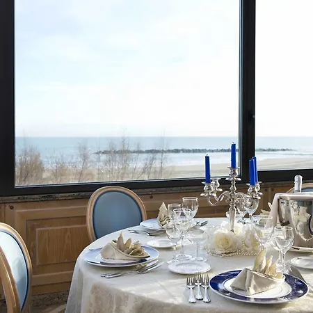 Promenade 4*