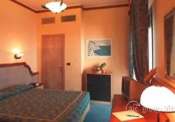 Hotel Promenade 4*
